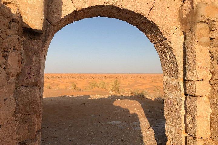 Private Day Trip to Ksar Ghilane with Lunch