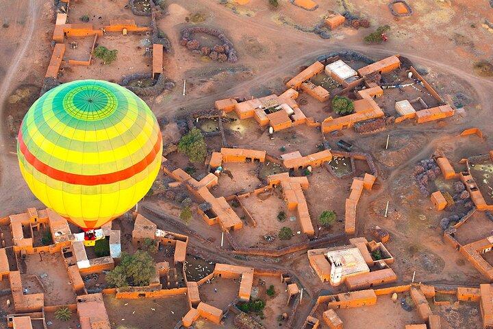 4 Day Marrakech Tour with Balloon Ride, Agafay and Ourika Valley