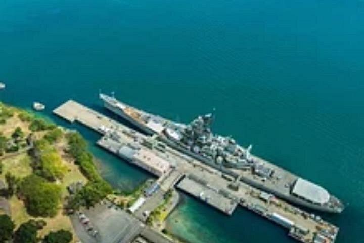 HNL 空港発パールハーバー・パスポートツアー