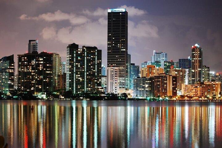 Miami by Night: シティ＆ビーチ・ライツパノラマツアー