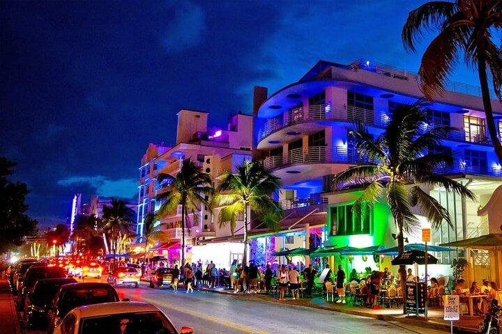 Miami by Night: シティ＆ビーチ・ライツパノラマツアー