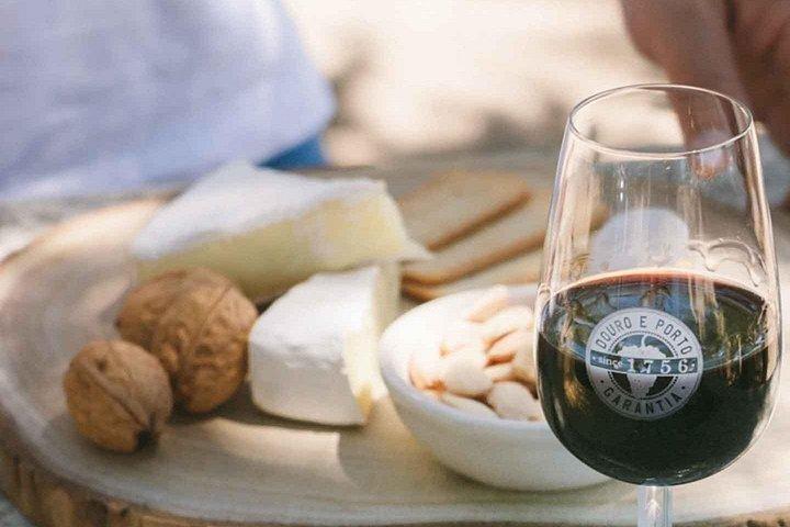Porto E‑Bike Tour + Snack