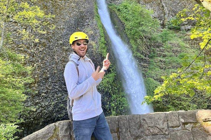 マルトノマ滝 コロンビア川渓谷の6つの滝を巡る電動自転車ツアー