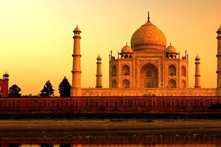 Taj Mahal skip the line - Winkeltour