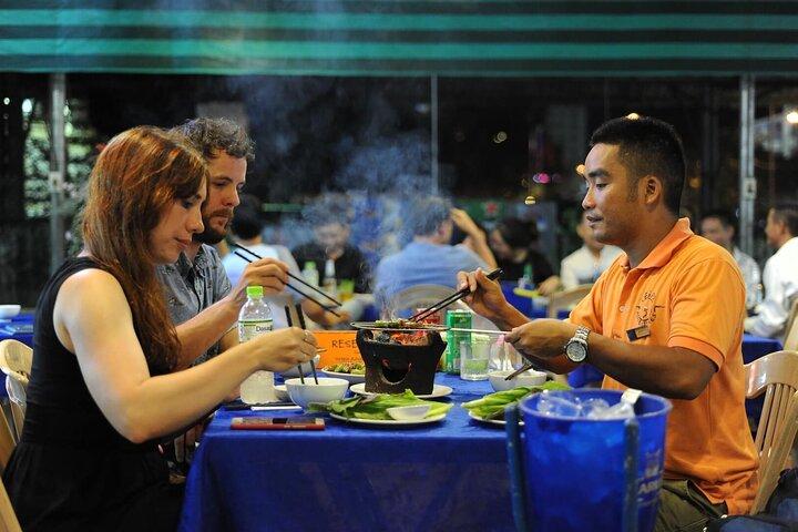 Hue Street Food-Abenteuer mit Cyclo Probieren Sie das Beste von Hue