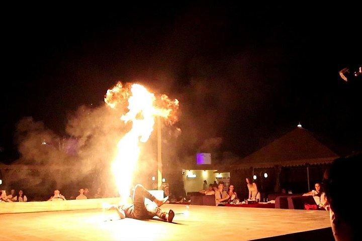 ドバイ オールインクルーシブ 贅沢な砂漠の隠れ家