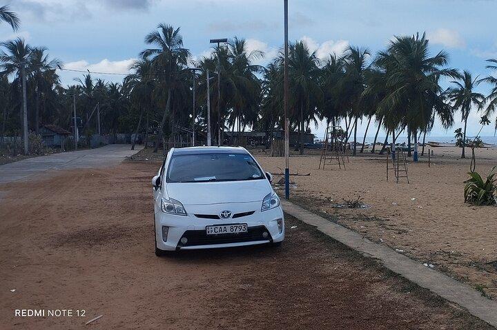 Location de voiture avec chauffeur au Sri Lanka par jour | Voiture/fourgonnette/minibus