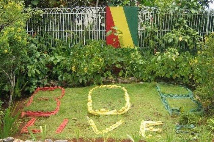 NineMile Tour: Journey to Bob Marley’s Birthplace & Resting Place