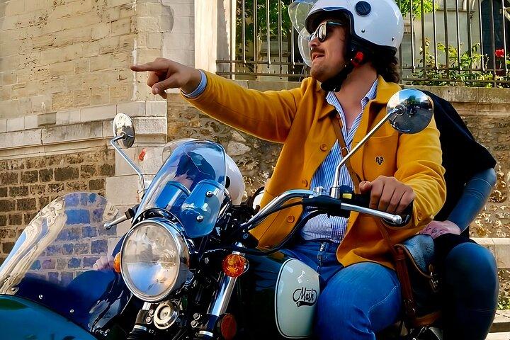 Retro Side-Car Tour in Paris and River Cruise