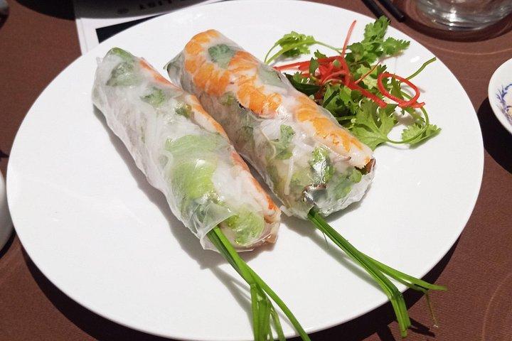 4 Hour Local Thai Kitchen Cooking Class in Phra Nakhon