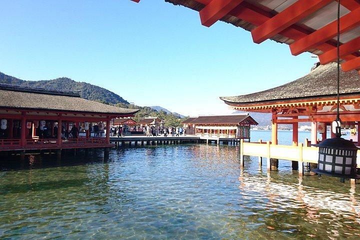 広島・宮島1日バスツアー（ランチ付き）