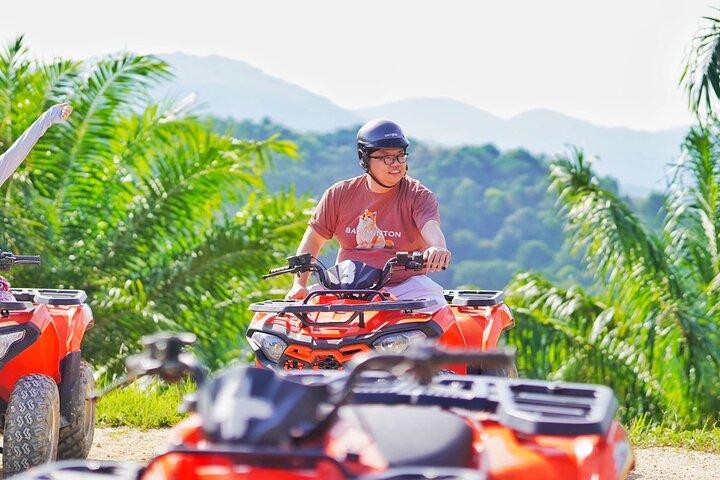 プーケットからカロンとパトンの景色を楽しめる ATV 観光ルート