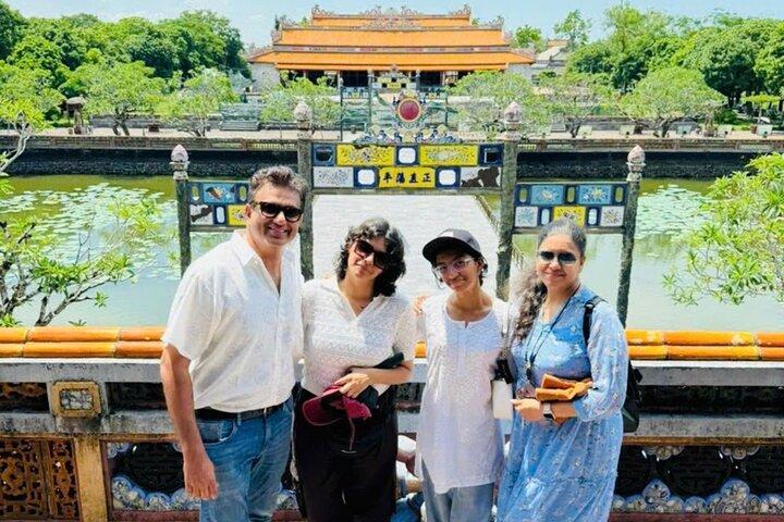 Hue Imperial City Tour via Hai Van Pass Dagstur