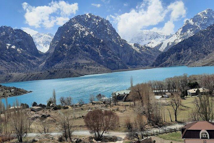 Iskanderkul & Seven Lakes: 2-Day Mountain Adventure from Dushanbe