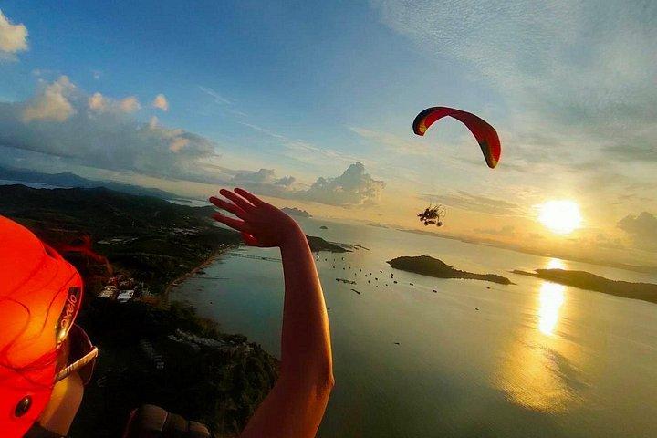 Phuket Paragliding Adventure by TSA Thailand