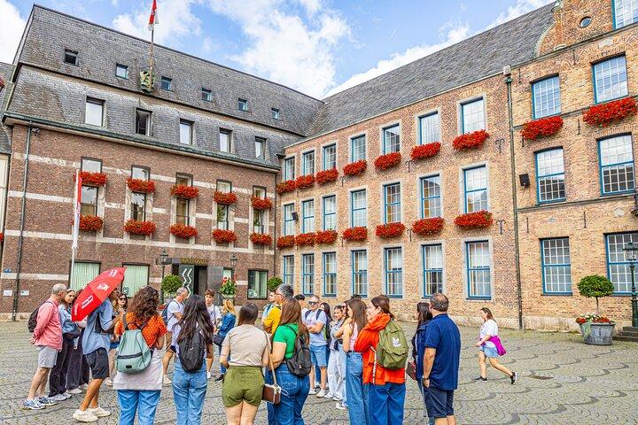 Private Düsseldorf Walking Tour – History, Culture & Hidden Gems