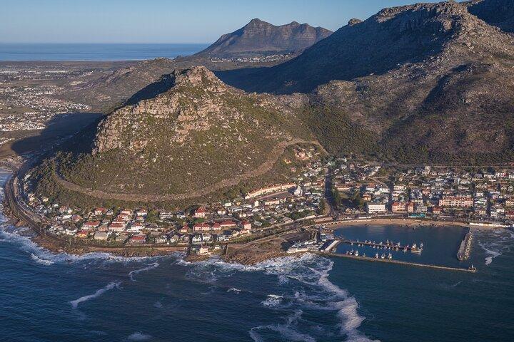 Cape Town: 25min Helicopter Flight with Complimentary Boat Cruise