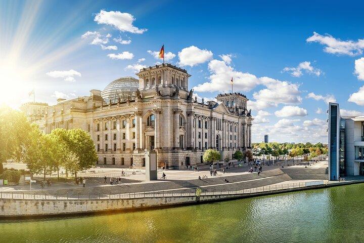 Deluxe-Tour durch Berlin ab Warnemünde oder Rostocker Kreuzfahrthafen