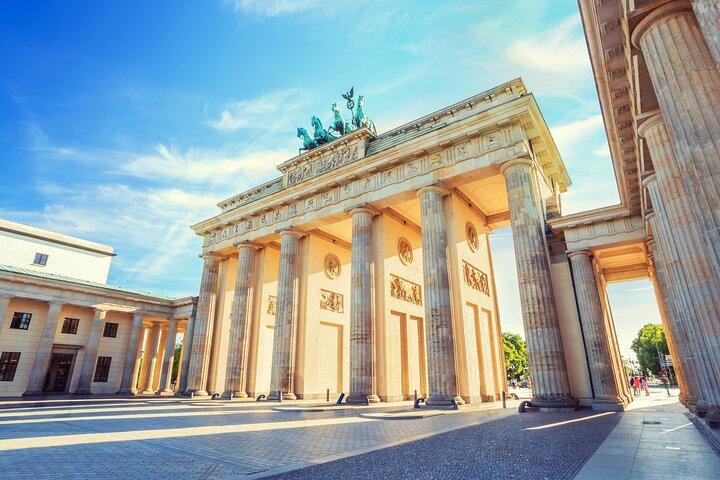 Bester Berliner Landausflug ab Warnemünde, Kreuzfahrthafen Rortock