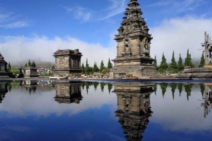 Multi Day Tour Jogjakarta Explorer and Heritage