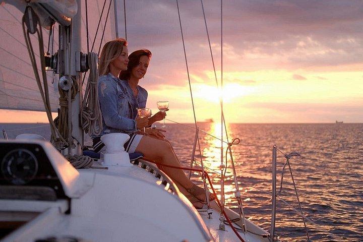 Cabo Mexican Flavors Sunset Cruise with Open Bar