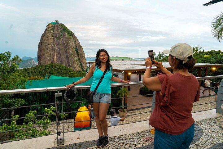 Explore Um dia no Rio de Janeiro com Almoço