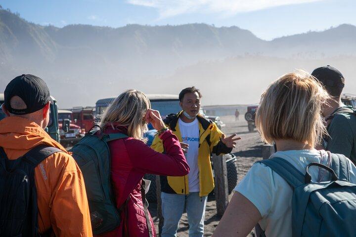 A partir de Malang: Bromo Sunrise Guided Group Tour