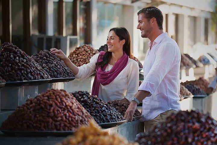 Tour privato della città di Abu Dhabi da Dubai