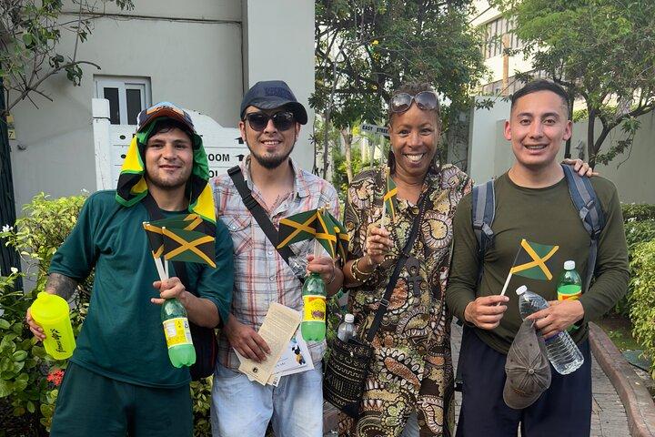 Visita ao Museu Bob Marley, Devon House e Kingston