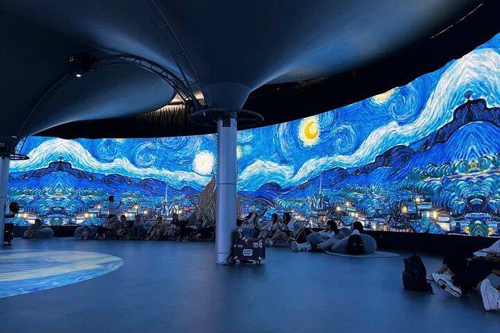 [Kostenlose E-sim] Saigon Cafe Hopping mit Van Gogh Monet Ausstellung
