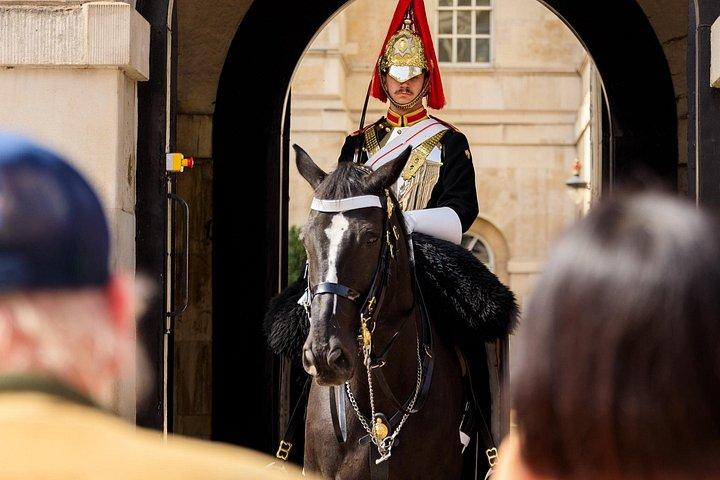 ウェストミンスター寺院とクラシックロンドンツアー、チケットラインをスキップ