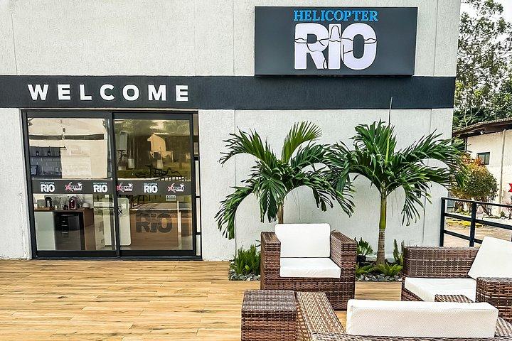 Rio de Janeiro: 50 Minute Helicopter Tour + Transfer