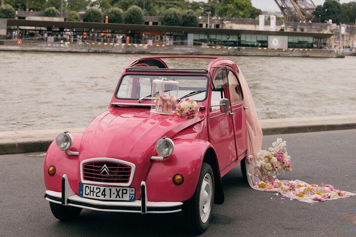 ピンクのシトロエン 2CV で行くパリの 1 日プライベート ツアー