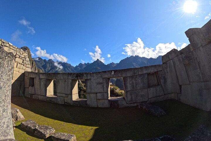 Machu Picchu 2Day Tour med tåg från Cusco med övernattning