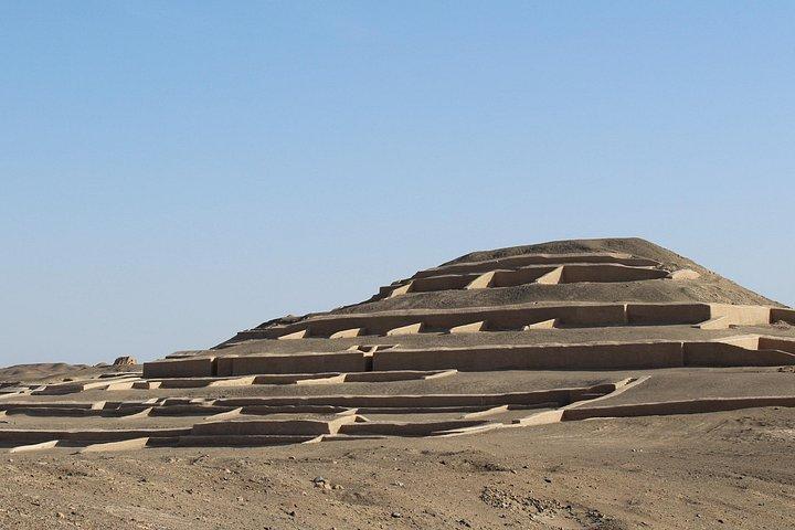 Tour Aqueducts Cantalloc And Pyramids Cahuachi