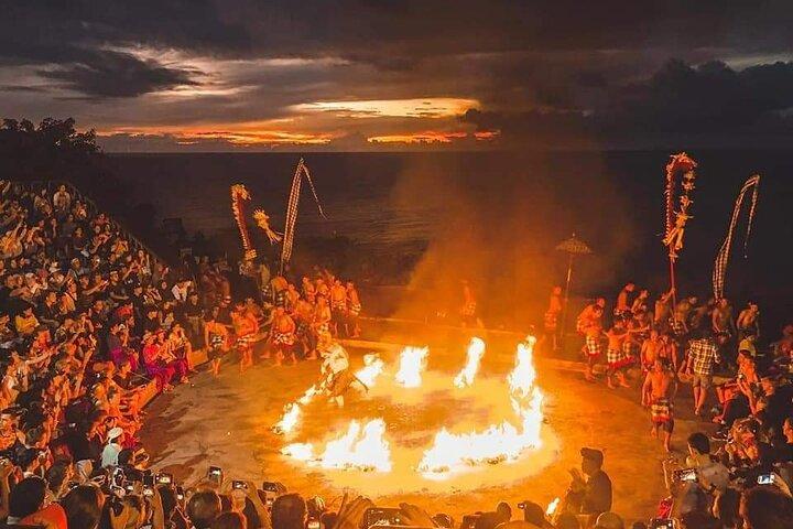 Nusa Dua Parasailing, moto acuática, GWK con Uluwatu Kecak Fire Dance