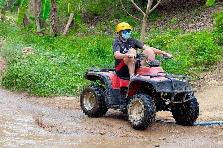 プーケットからの ATV ライディングとジップライン アドベンチャー ツアー