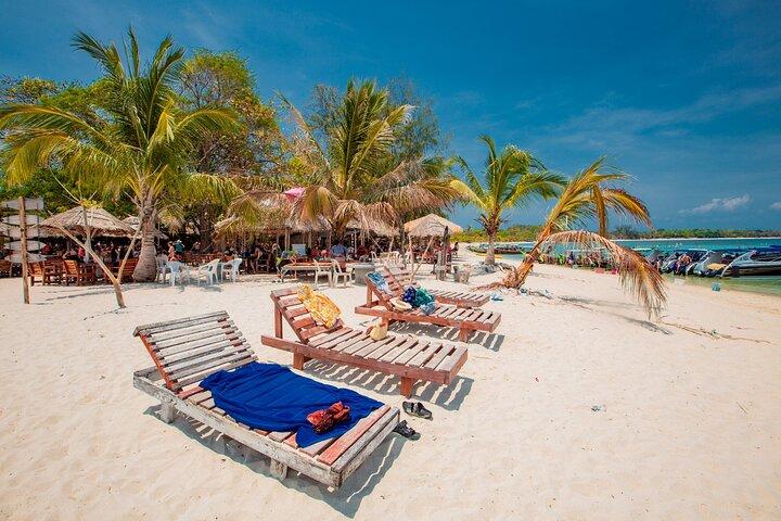 Varkenseiland snorkel- en sightseeingtour per speedboot vanuit Koh Samui