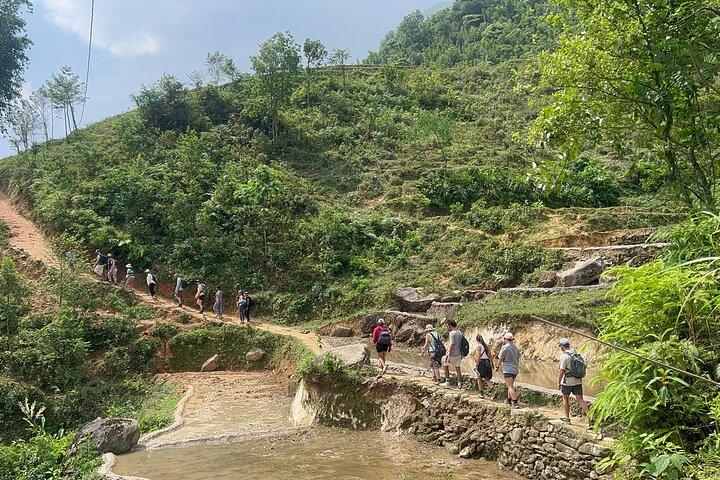From Hanoi: Sapa Trek, Cat Cat Village & Fansipan Summit Tour