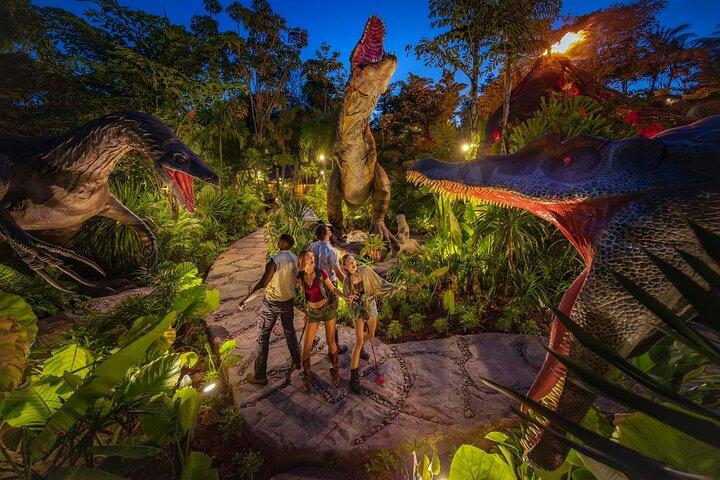 Entrada exclusiva para minigolf jurásico en Dino Park Phuket