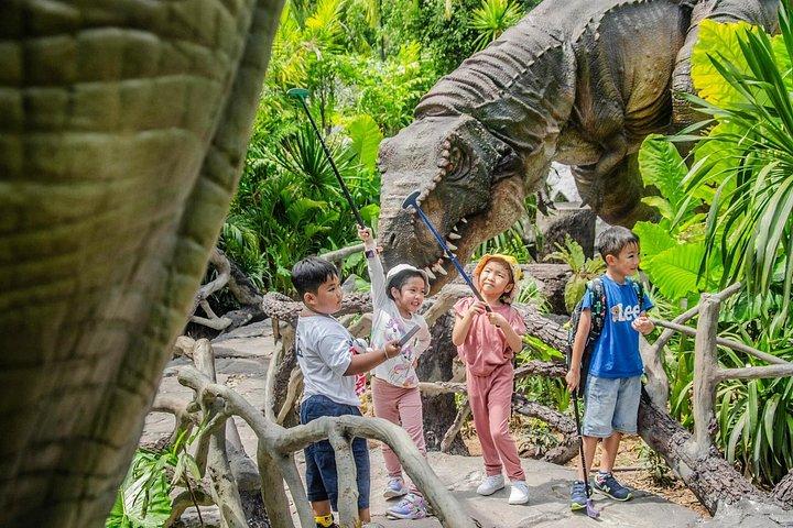 Dino Park Phuket: 18-Hole Prehistoric Mini-Golf Experience