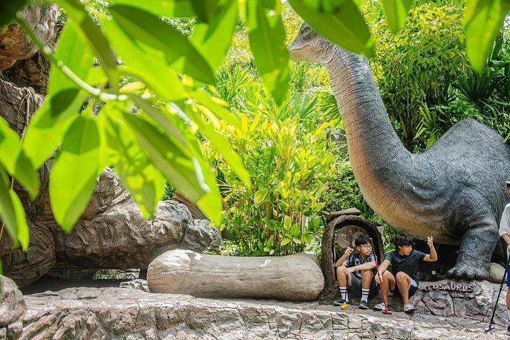 Dino Park Phuket: 18-Hole Prehistoric Mini-Golf Experience