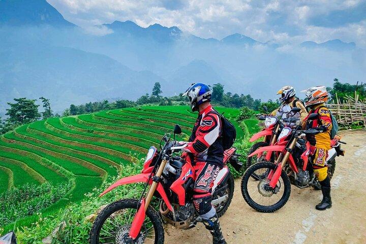 Motorcrossmotor 2 dagen buiten de gebaande paden + privékamer