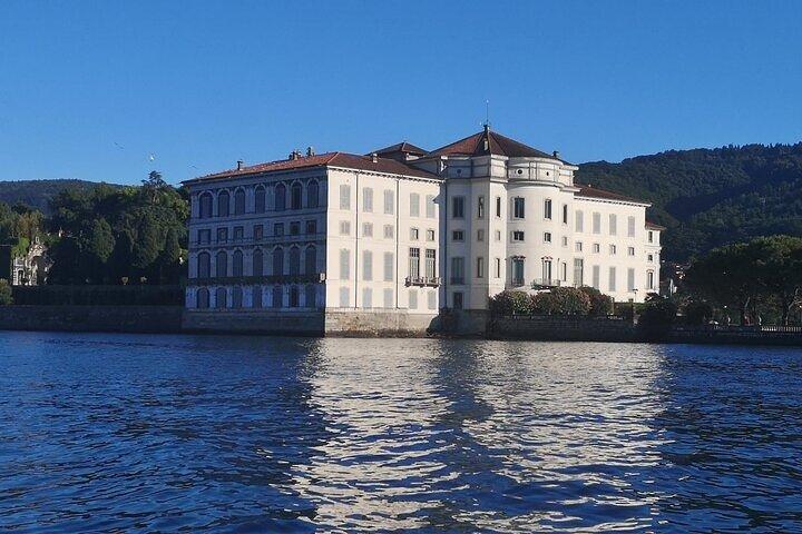 Isola Bella's palace and gardens with a private local guide
