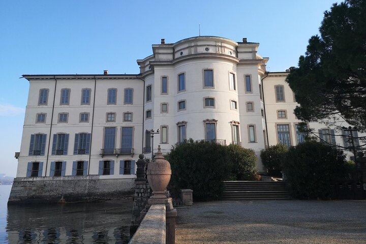 Isola Bella's palace and gardens with a private local guide