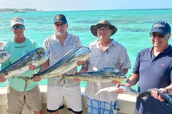 FISHING PRO CHARTERS - Boat Excursion - Sobre Las Olas