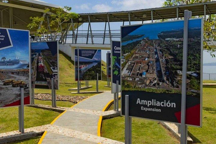 Exploring the Two Oceans Old and New Canal Locks Private Tour