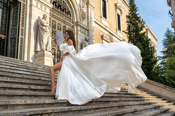 Fotoshooting mit fliegendem Kleid in Madrid