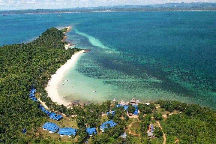 Tour guiado a la isla de James Bond en lancha rápida