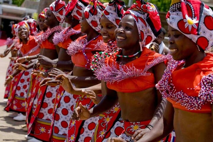 Nairobi City Tour to Bomas cultural Dance Show